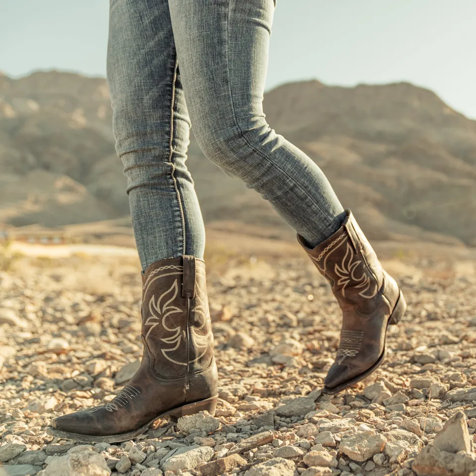 Stetson Iris Mid-Calf Embroidered Boot Brown Clearance